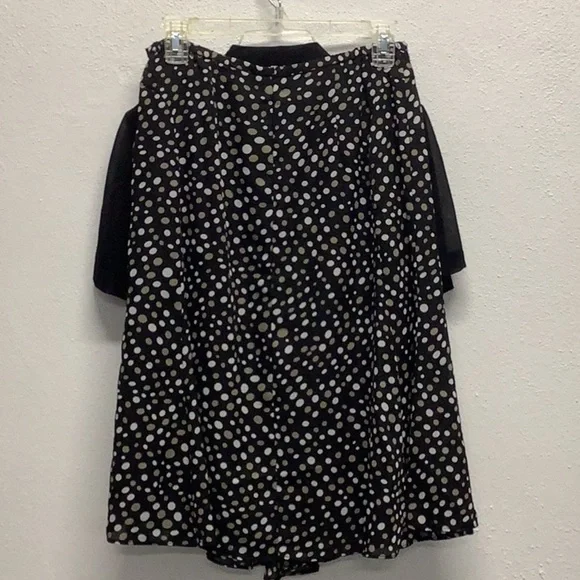 Danny & Nicole Skirt Set - Picture 5 of 9